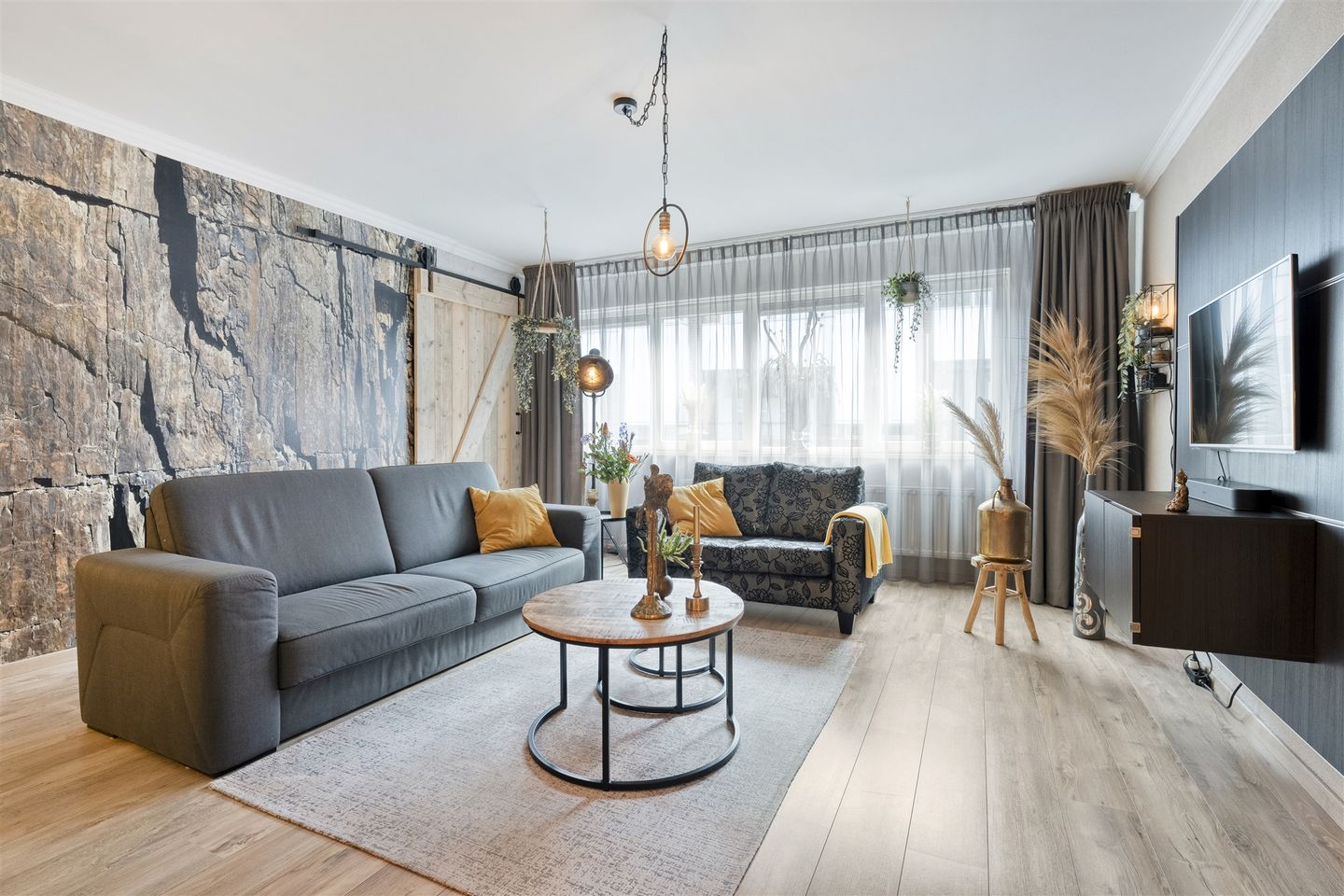 Photo 5 of Grotestraat 18-C