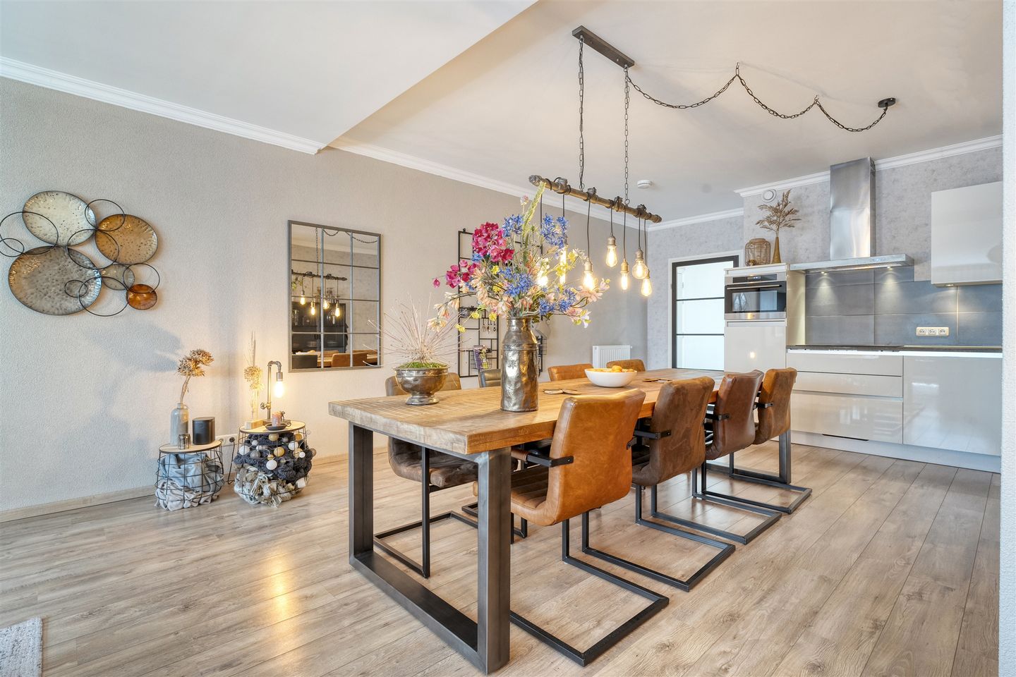 Photo 10 of Grotestraat 18-C