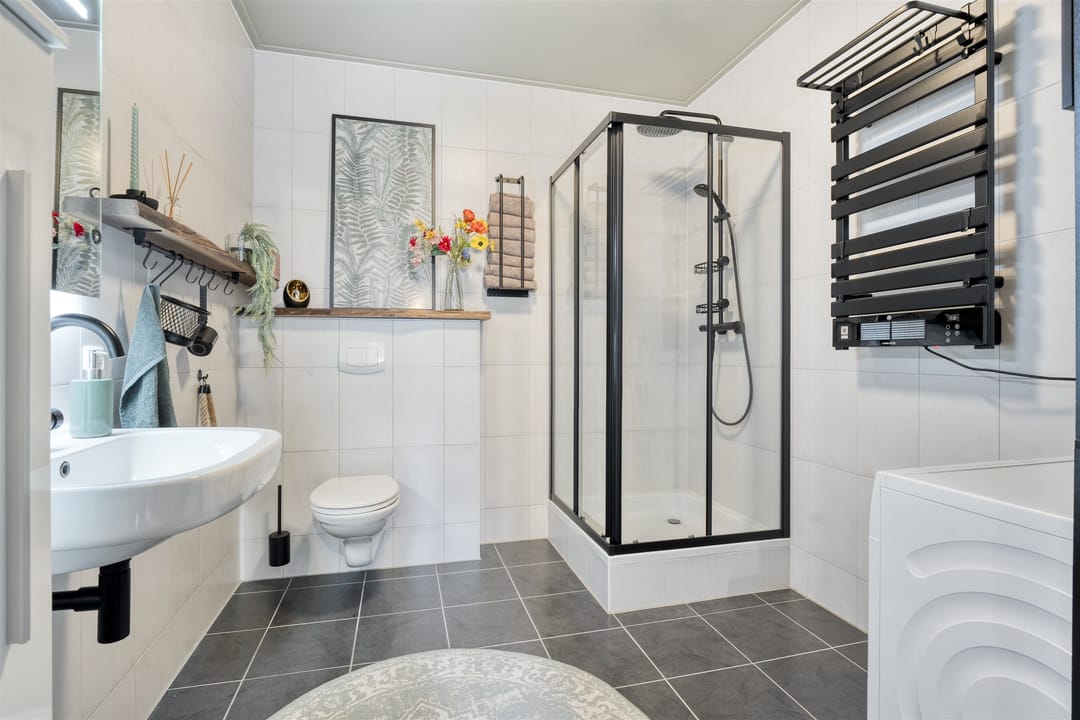 Photo 17 of Grotestraat 18-C