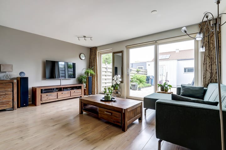 Photo 17 of G.A.Holzmüller-Teengsstraat 31