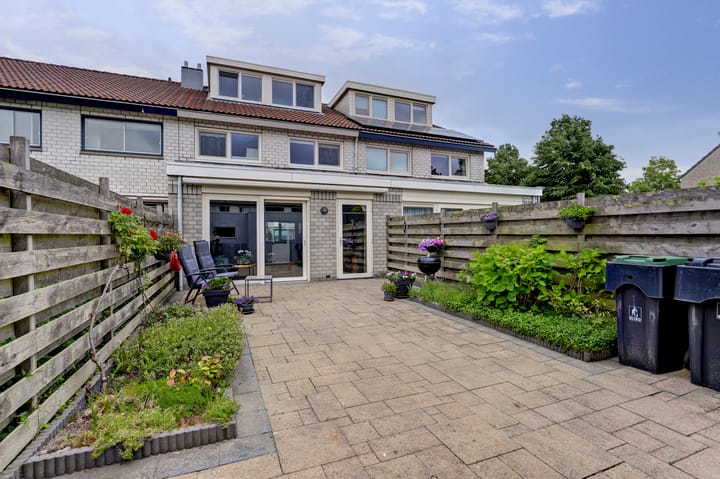 Photo 21 of G.A.Holzmüller-Teengsstraat 31