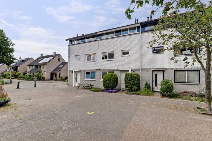 Photo 37 of G.A.Holzmüller-Teengsstraat 31