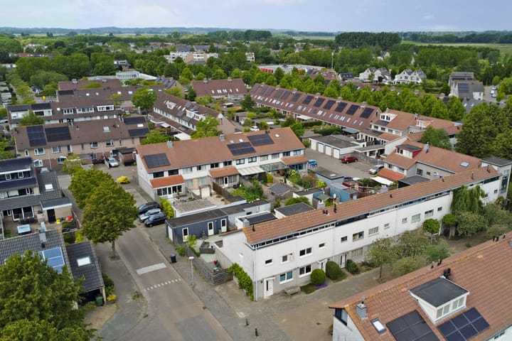 Photo 41 of G.A.Holzmüller-Teengsstraat 31