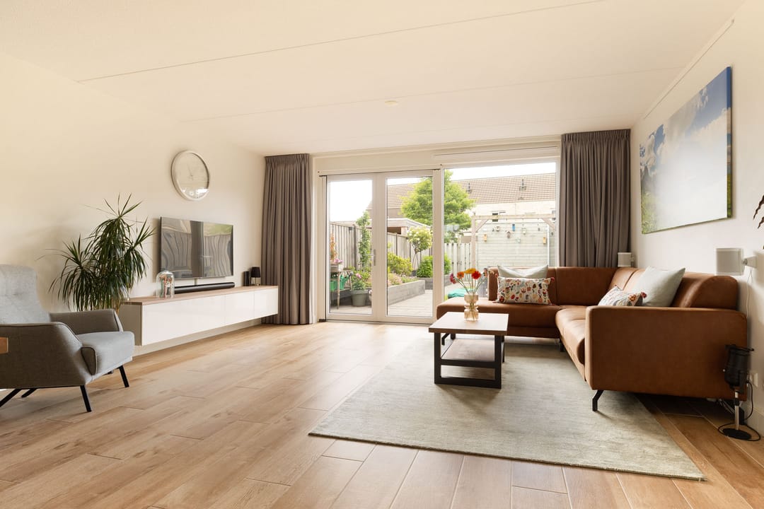 Foto 2 van Gerard Knuvelderstraat 54