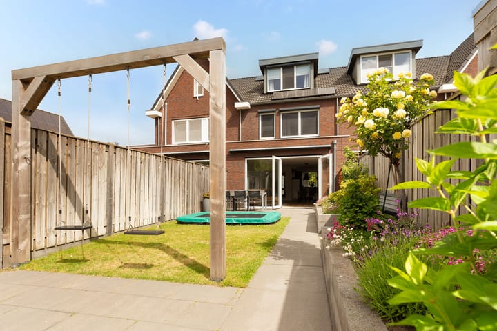 Foto 5 van Gerard Knuvelderstraat 54