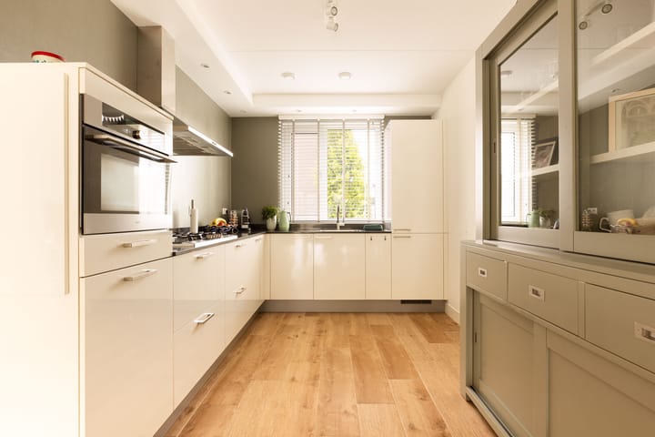 Foto 16 van Gerard Knuvelderstraat 54