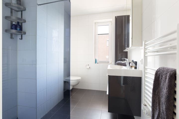 Foto 33 van Gerard Knuvelderstraat 54