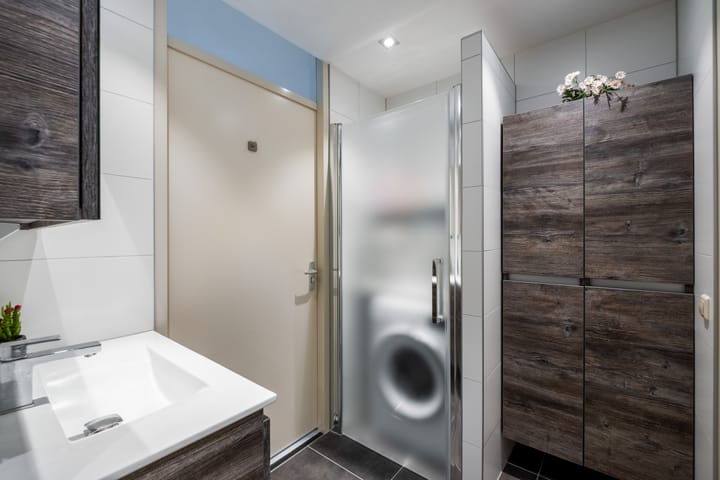 Foto 32 van Tiranastraat 76