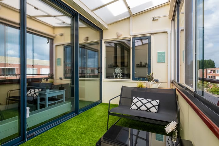 Foto 22 van Tiranastraat 76