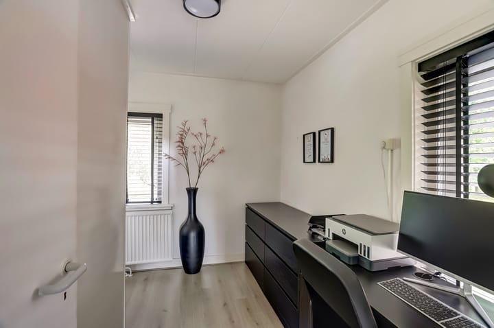 Photo 18 of J. Duikerstraat 20