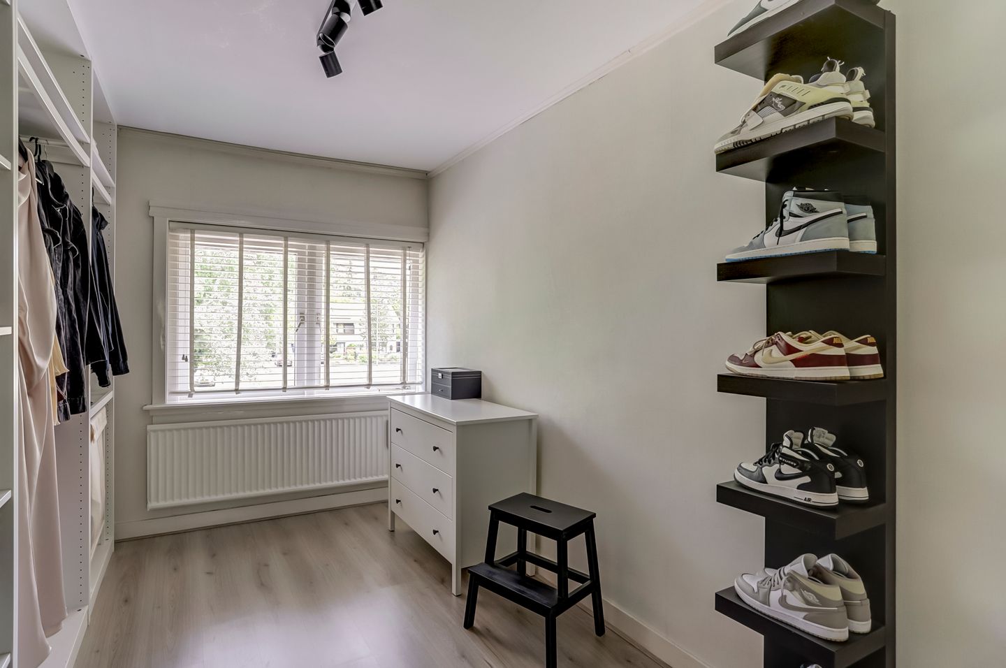 Foto 19 van J. Duikerstraat 20