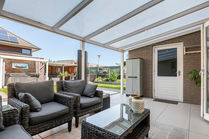 Photo 42 of Ruisvoorn 9