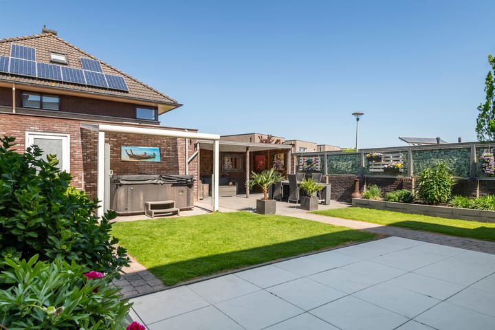 Photo 43 of Ruisvoorn 9