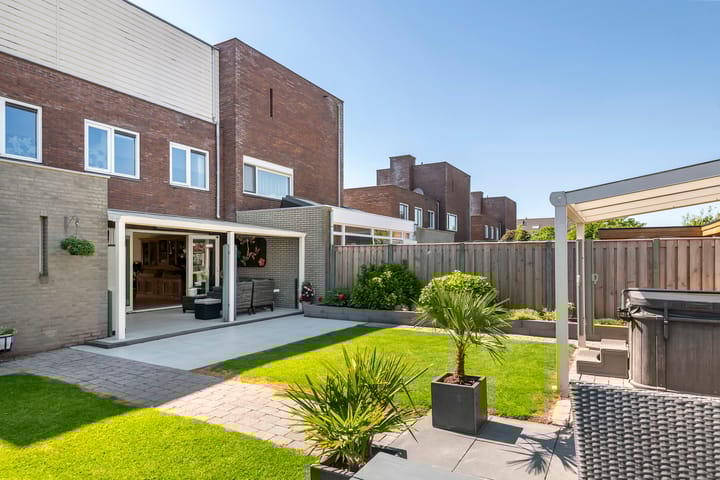 Photo 51 of Ruisvoorn 9