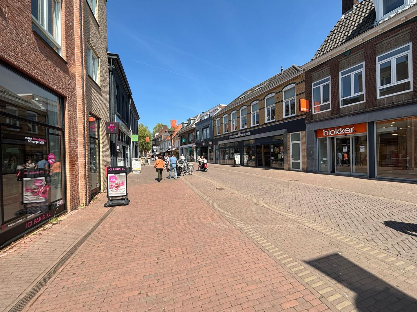 View photo 4 of Marktstraat 25