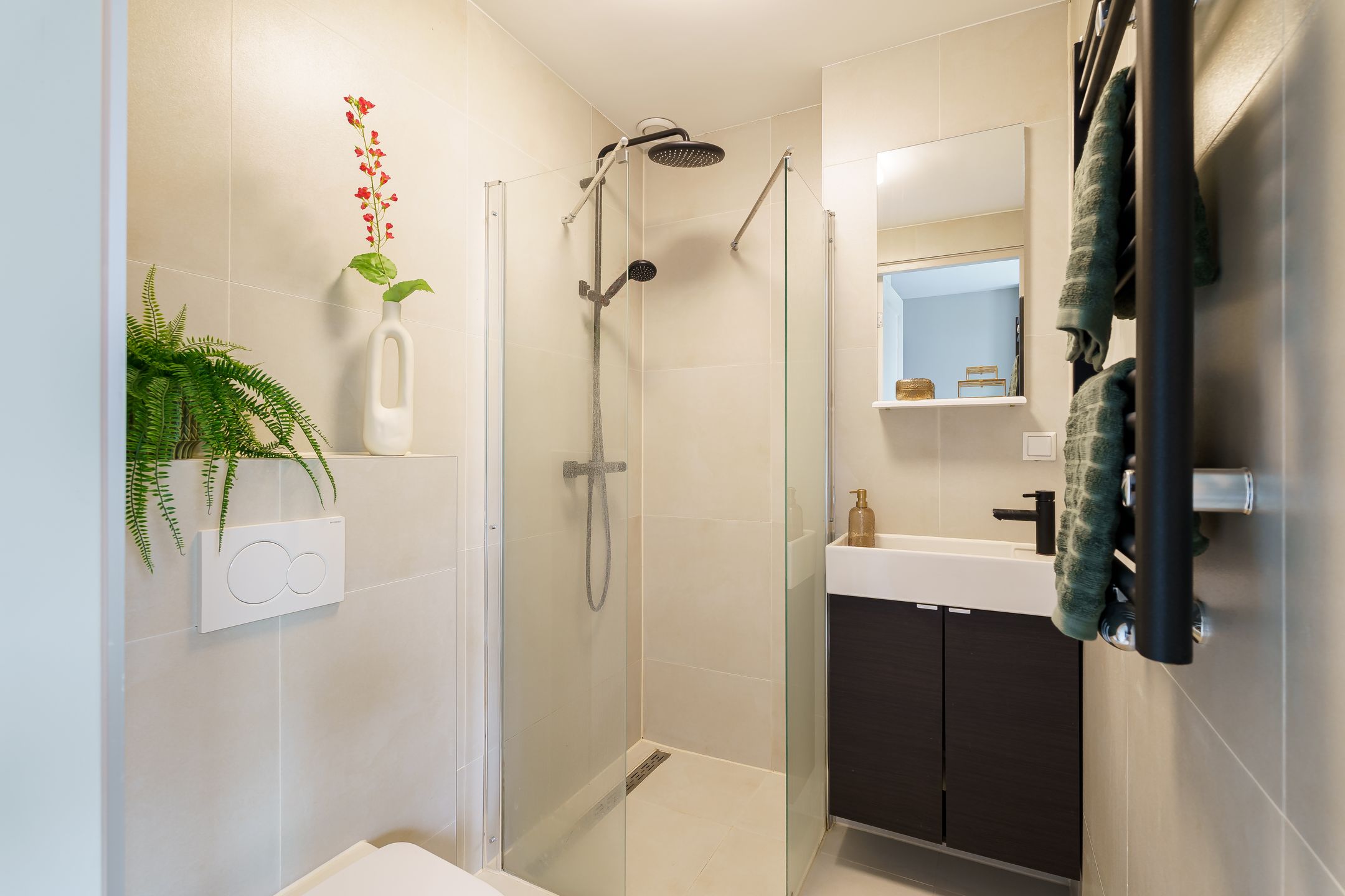 Photo 24 of Generaal Joubertstraat 11-A