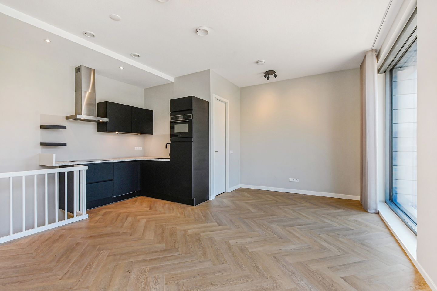 Photo 20 of Coenderstraat 160