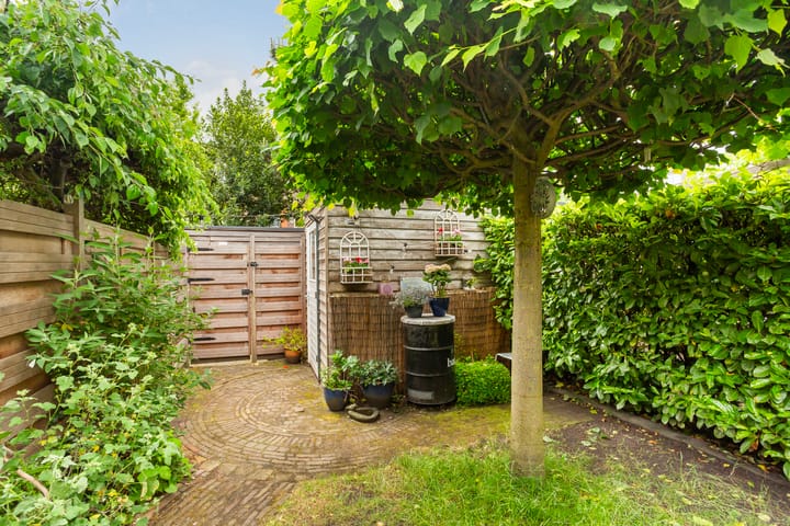 Foto 24 van J.H. van den Broekstraat 10