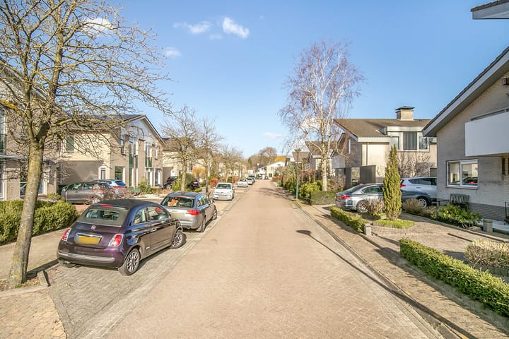 Foto 39 van Rogier van Otterloolaan 49