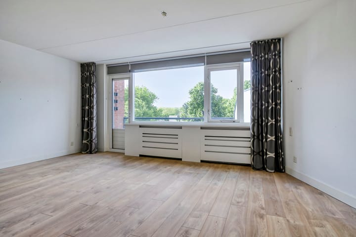 Foto 2 van Binnenhof 215