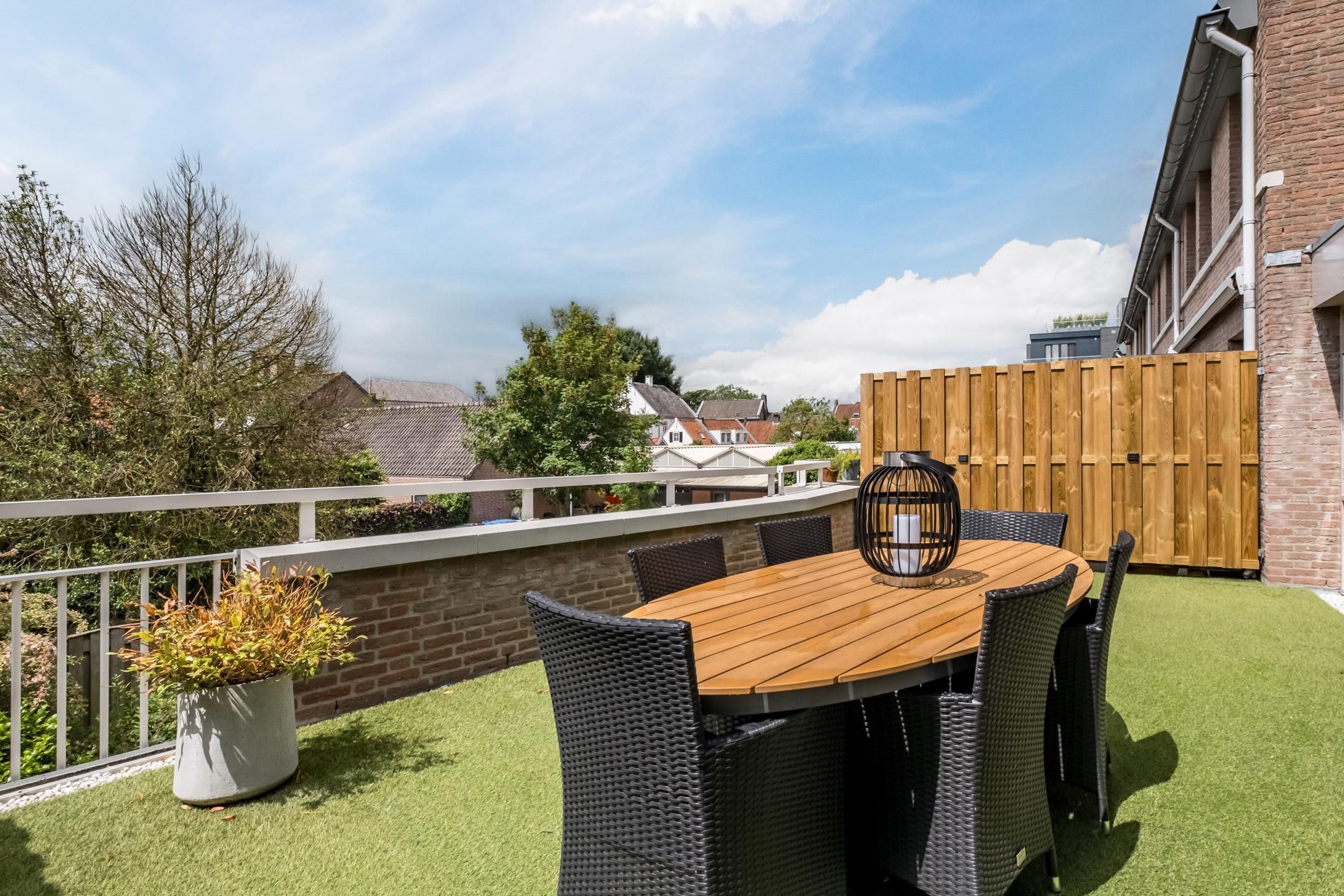 Foto 3 van de Moriaan 27