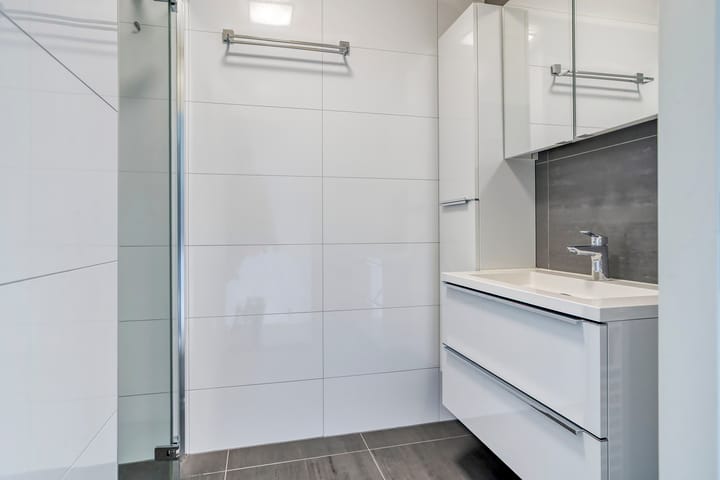 Photo 19 of Binnenhof 215