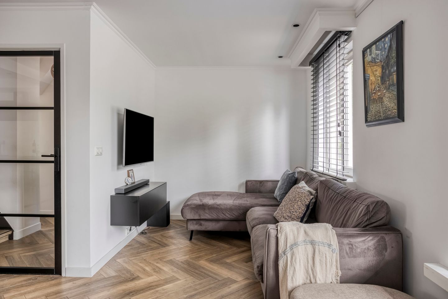 Foto 10 van Dr. Poelsstraat 35