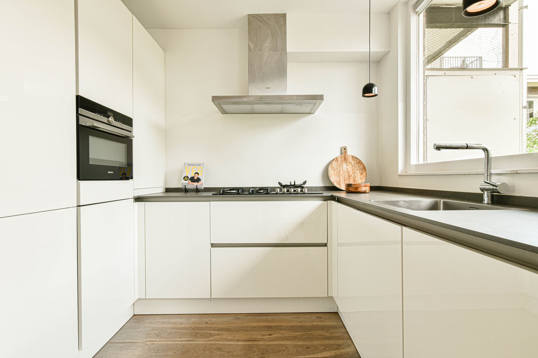 Foto 15 van Linnaeusparkweg 135-1