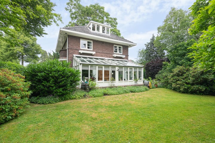 Foto 3 van Oranjelaan 3