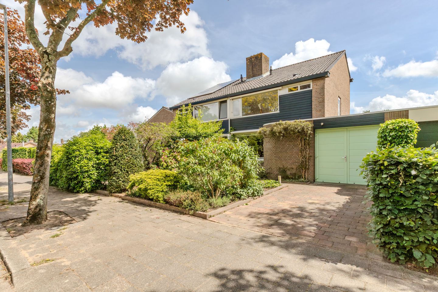 Photo 4 of Raadhuisstraat 10