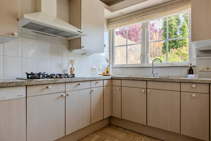 Foto 20 van Raadhuisstraat 10