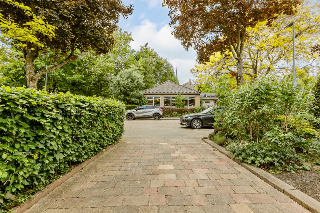 Photo 52 of Raadhuisstraat 10