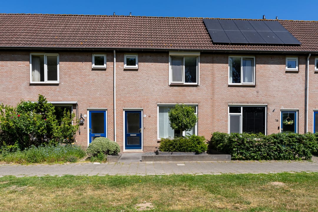 Foto 1 van Jasmijn 18