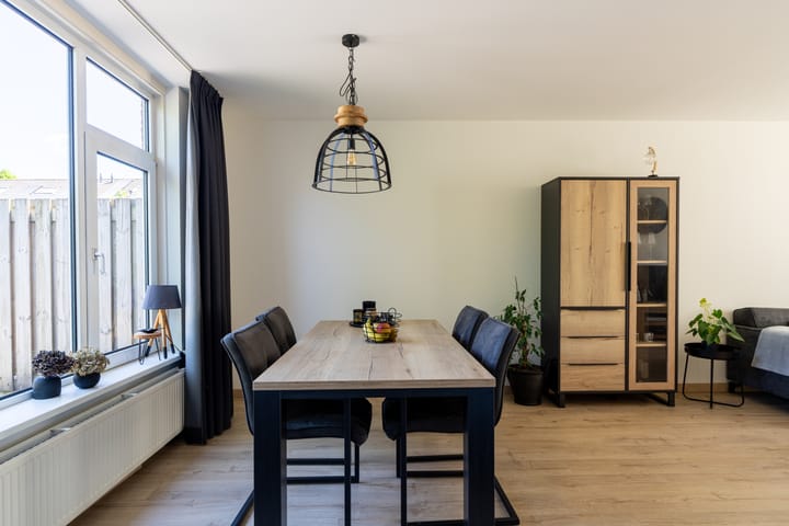 Foto 12 van Jasmijn 18