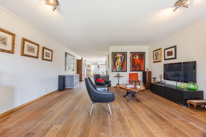 Foto 4 van Zilveresdoorn 27