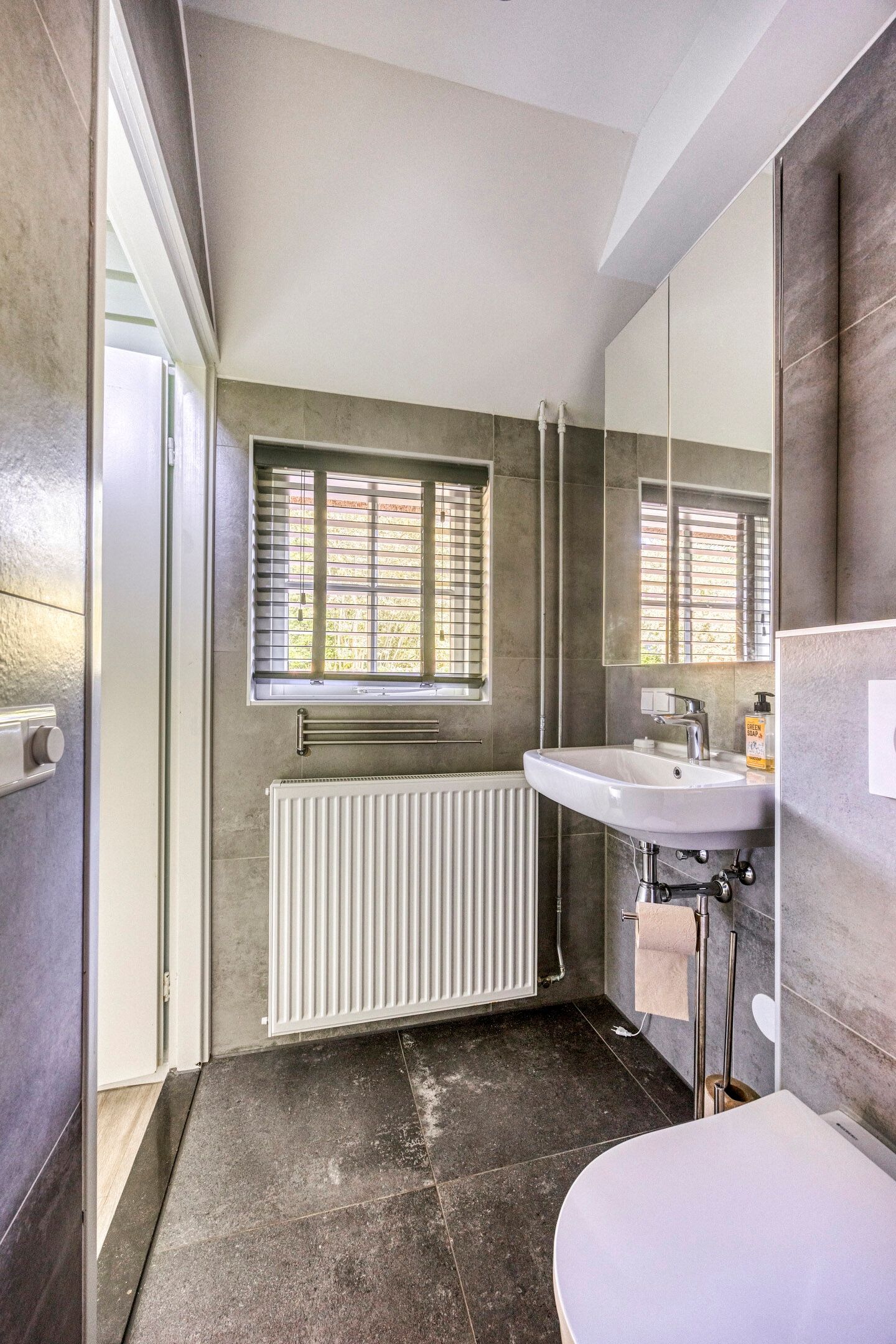 Foto 18 van Hagenbroekweg 17