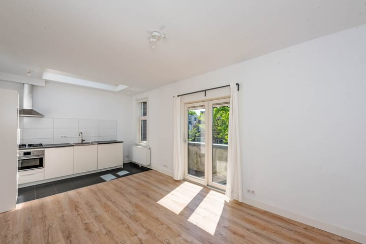 Foto 18 van Oosterstraat 34