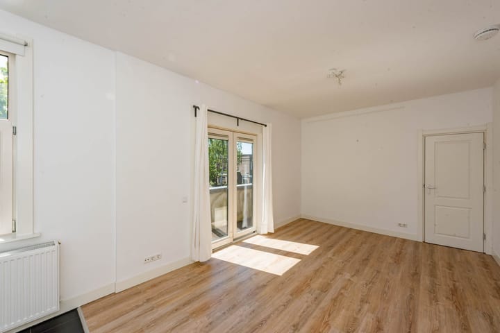 Foto 21 van Oosterstraat 34