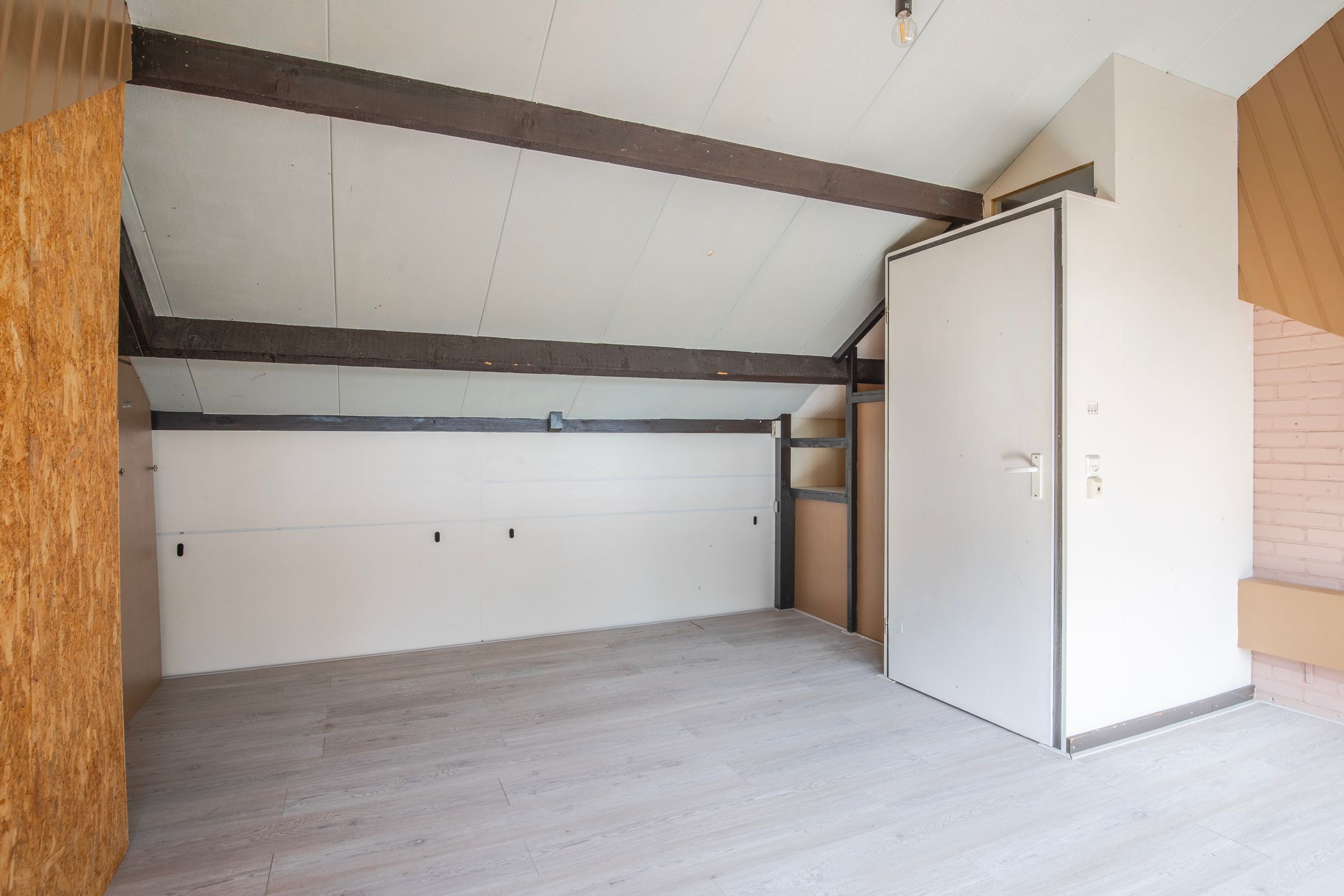 Foto 24 van Landpaal 14