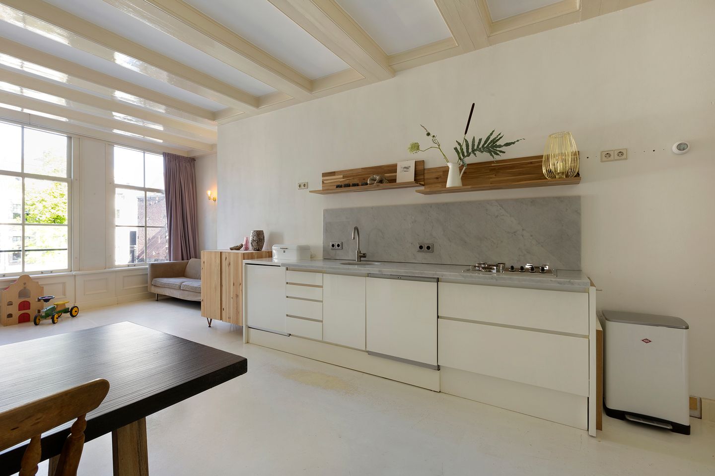 Foto 5 van Oudezijds Voorburgwal 233-B