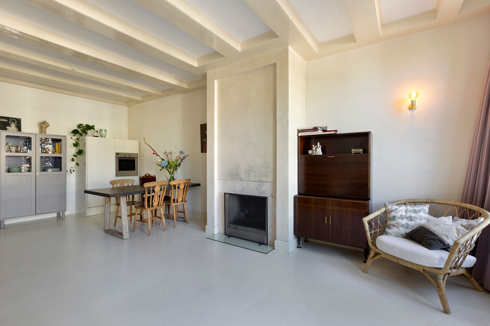 Foto 9 van Oudezijds Voorburgwal 233-B