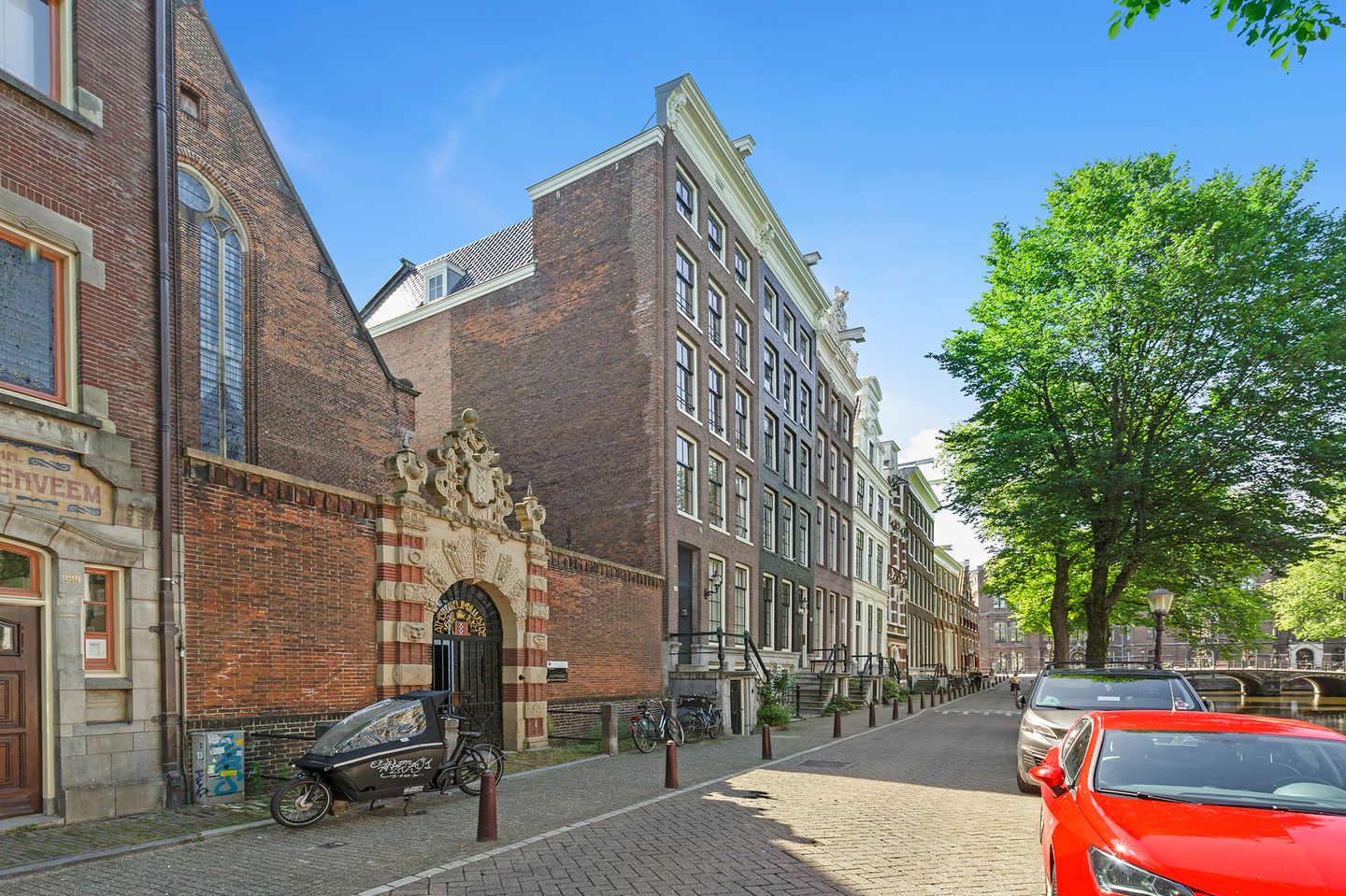 Foto 25 van Oudezijds Voorburgwal 233-B