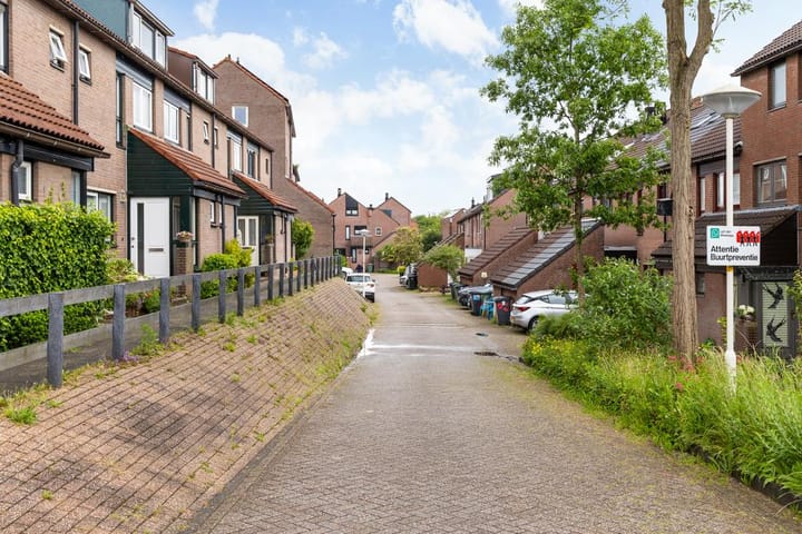 Foto 3 van Lelievaart 81