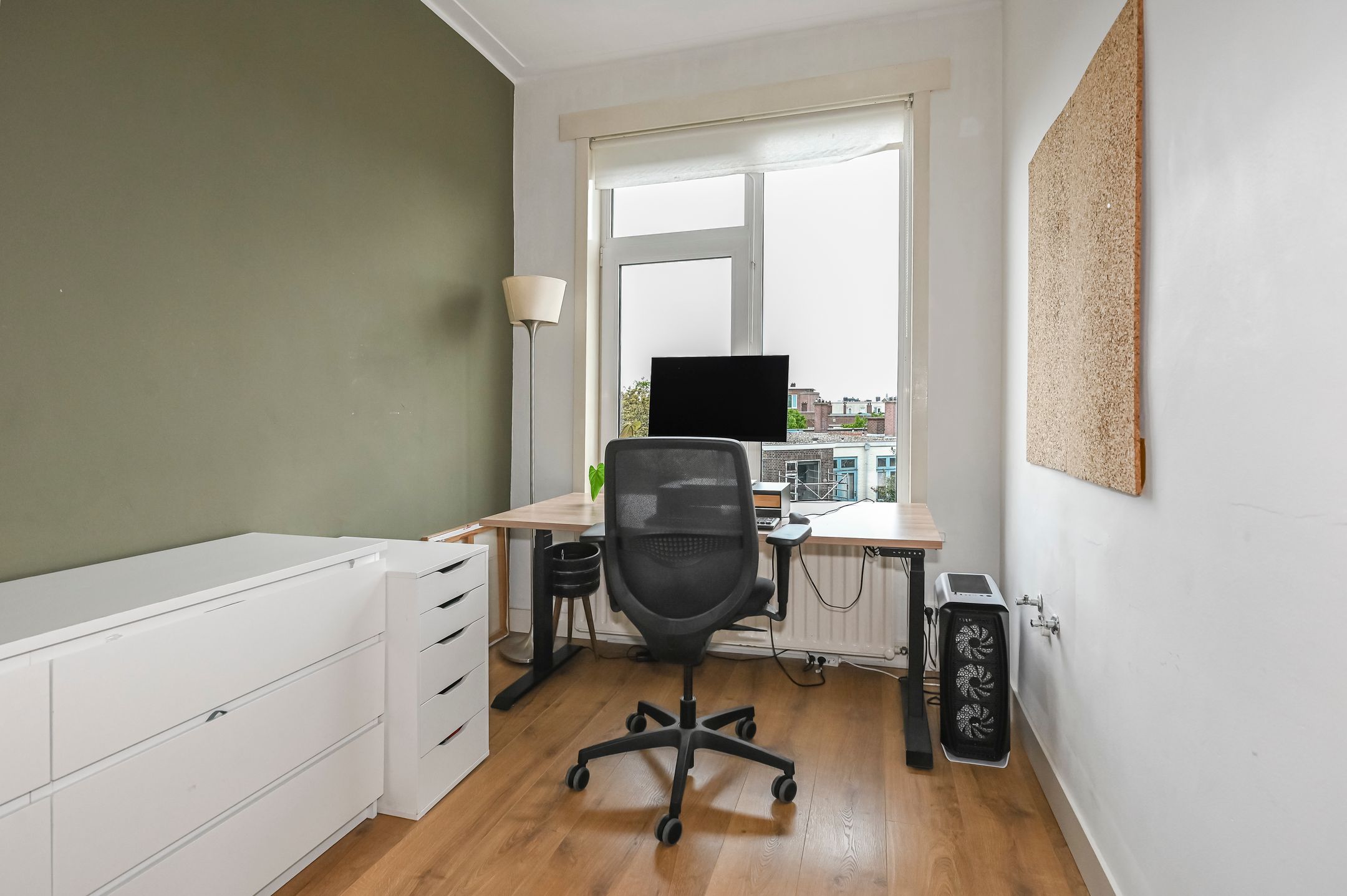 Photo 30 of Kamperfoeliestraat 209