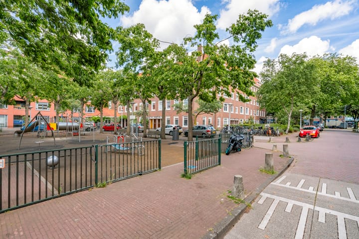 Foto 30 van Juliana van Stolbergstraat 30-2