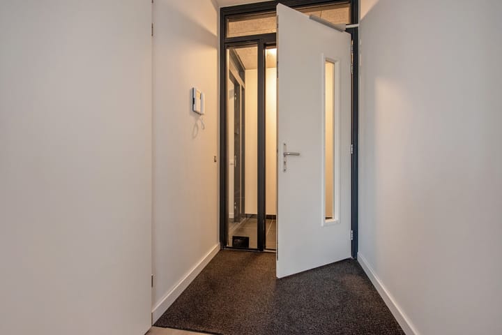 Photo 11 of Leidsewallen 37-A