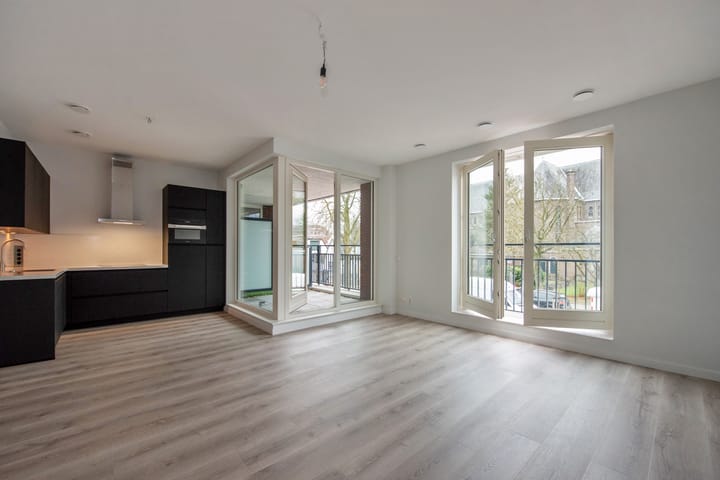 Photo 16 of Leidsewallen 37-A