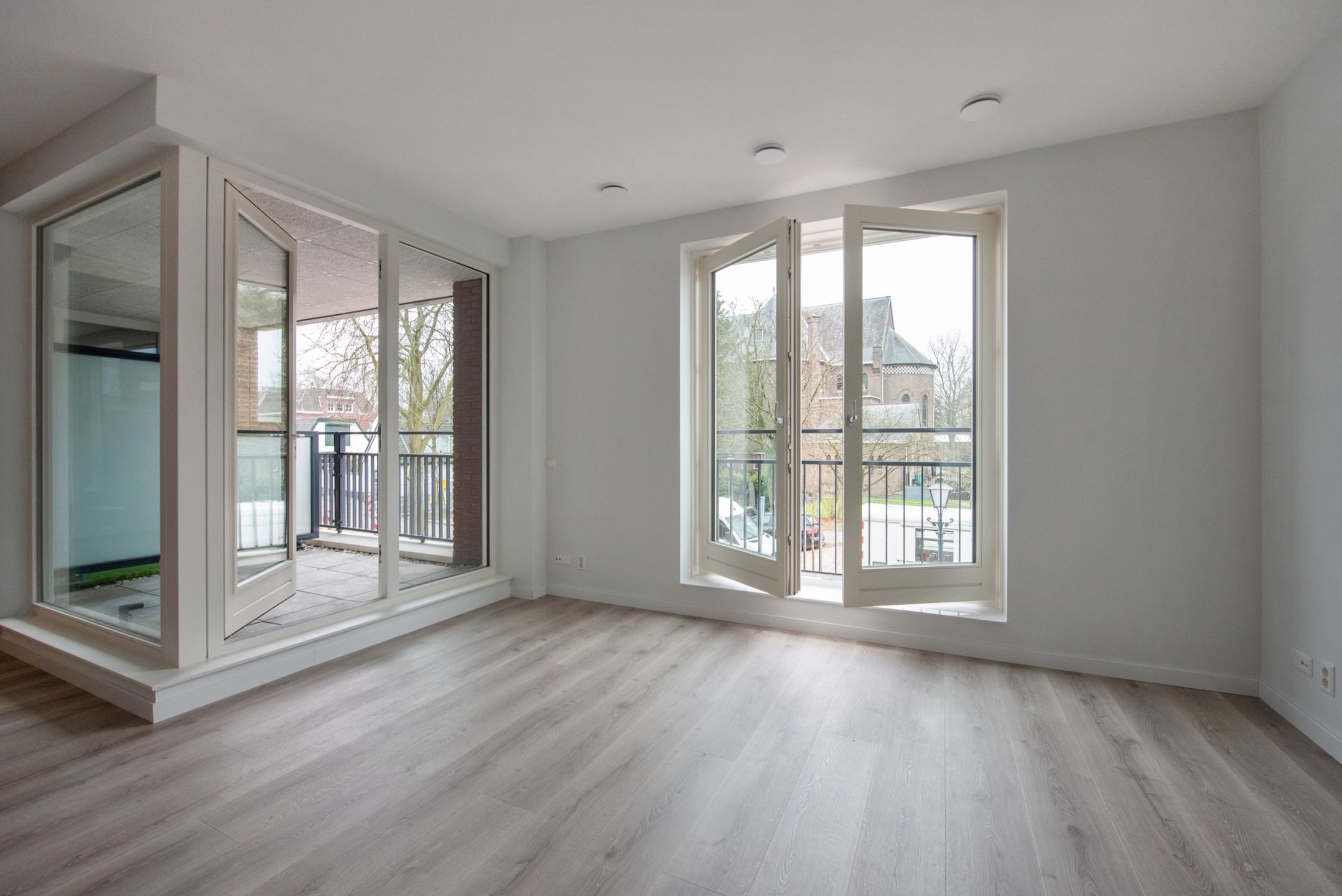 Foto 24 van Leidsewallen 37-A