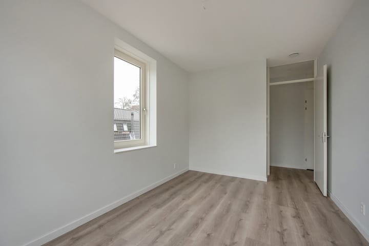 Photo 40 of Leidsewallen 37-A