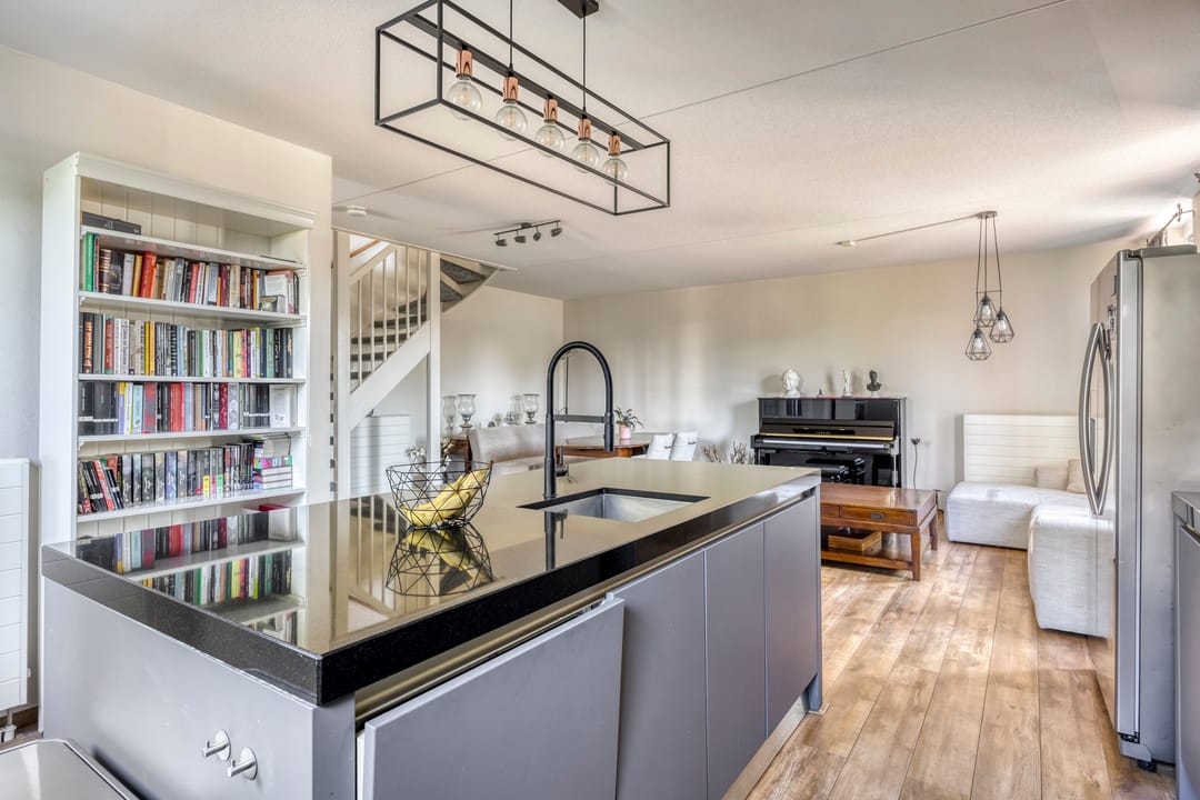 Foto 11 van Gentiaan 33